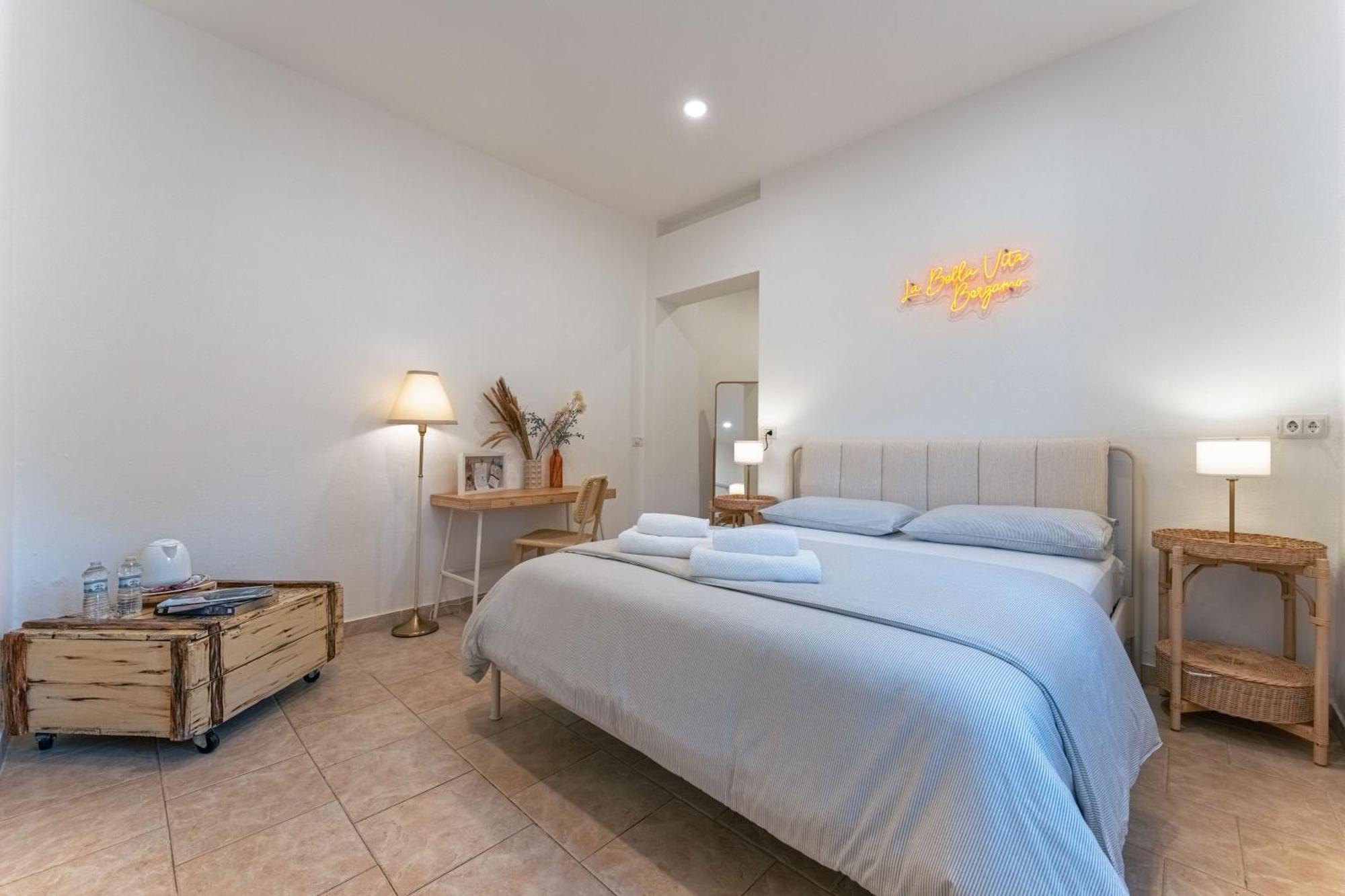 La Bella Vita Bergamo With Free Private Parking Εξωτερικό φωτογραφία